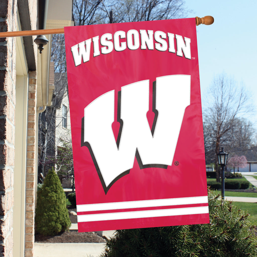 Wisconsin Badgers Applique Banner Flag